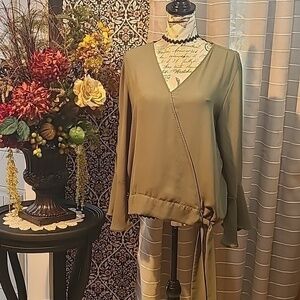 LOFT OUTLET v neck foe wrap tie front blouse